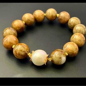 Pearl and Golden Jade bracelet